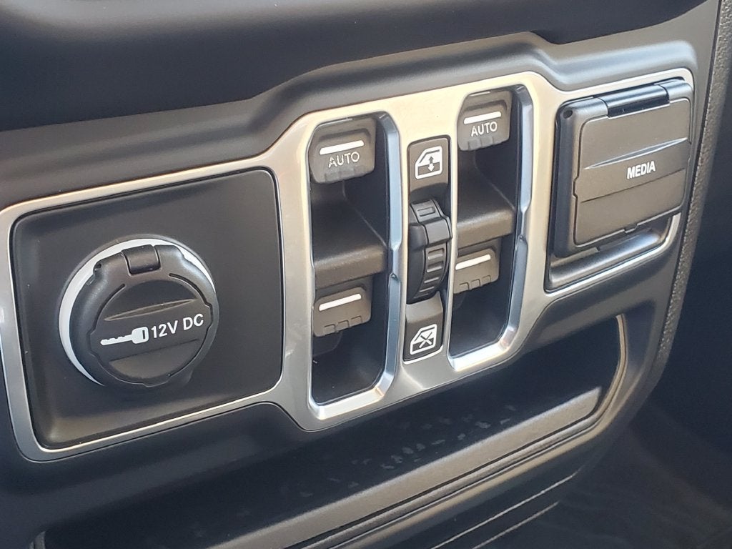 2018 Jeep Wrangler Unlimited Unlimited Sport S