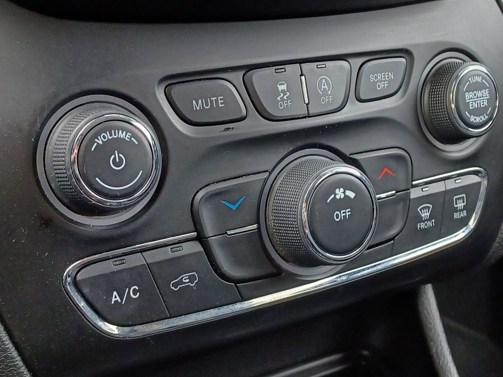 2021 Jeep Cherokee Latitude Lux 4x4