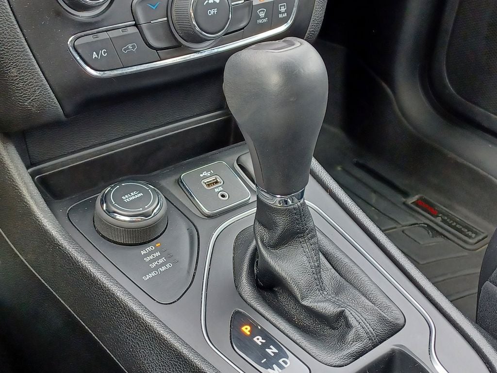 2021 Jeep Cherokee Latitude Lux 4x4