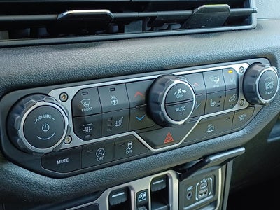 2024 Jeep Wrangler 4-Door Willys