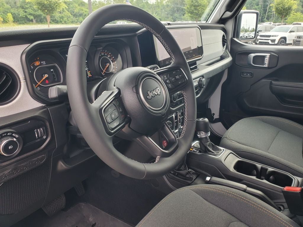 2025 Jeep Wrangler 4-Door Willys 4x4