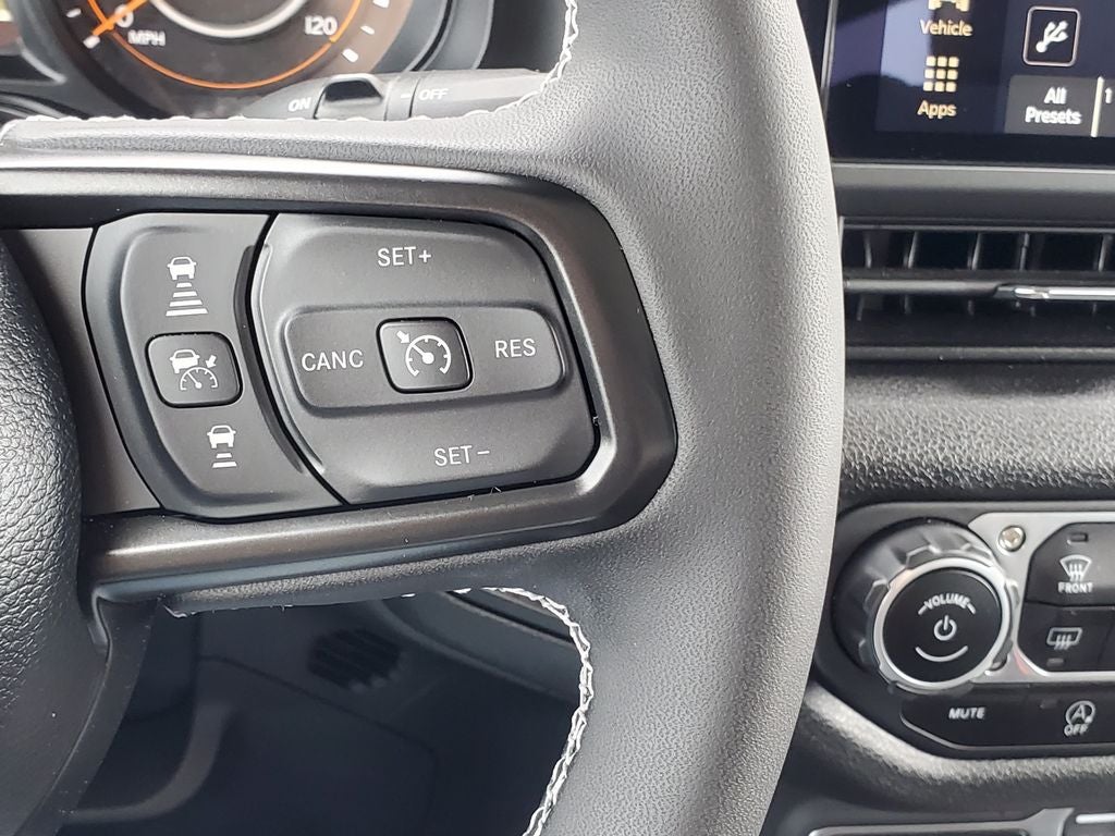2025 Jeep Wrangler 4-Door Willys 4x4