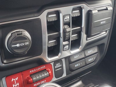 2025 Jeep Wrangler 4-Door Willys 4x4