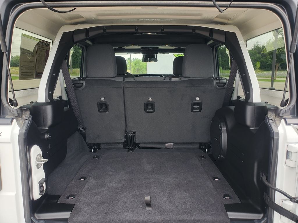 2025 Jeep Wrangler 4-Door Willys 4x4