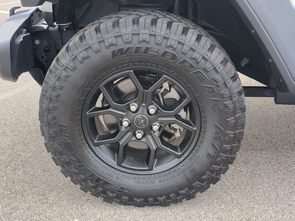 2025 Jeep Wrangler 4-Door Willys 4x4