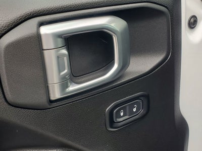 2025 Jeep Wrangler 4-Door Willys 4x4