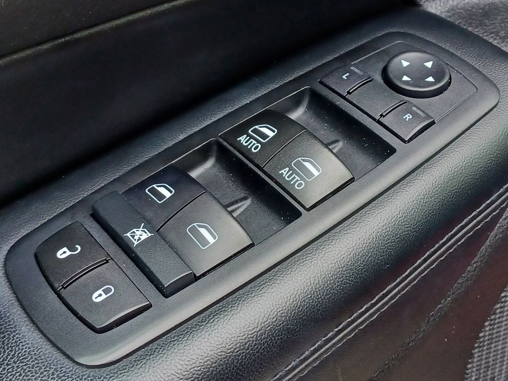 2017 Jeep Grand Cherokee Laredo 4x4