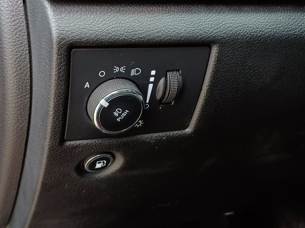 2017 Jeep Grand Cherokee Laredo 4x4