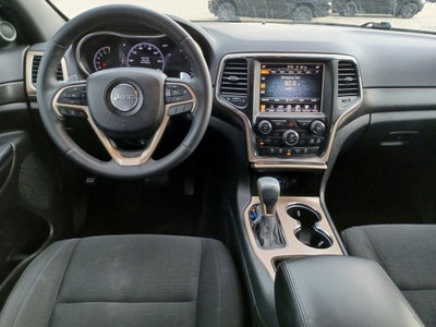 2017 Jeep Grand Cherokee Laredo 4x4