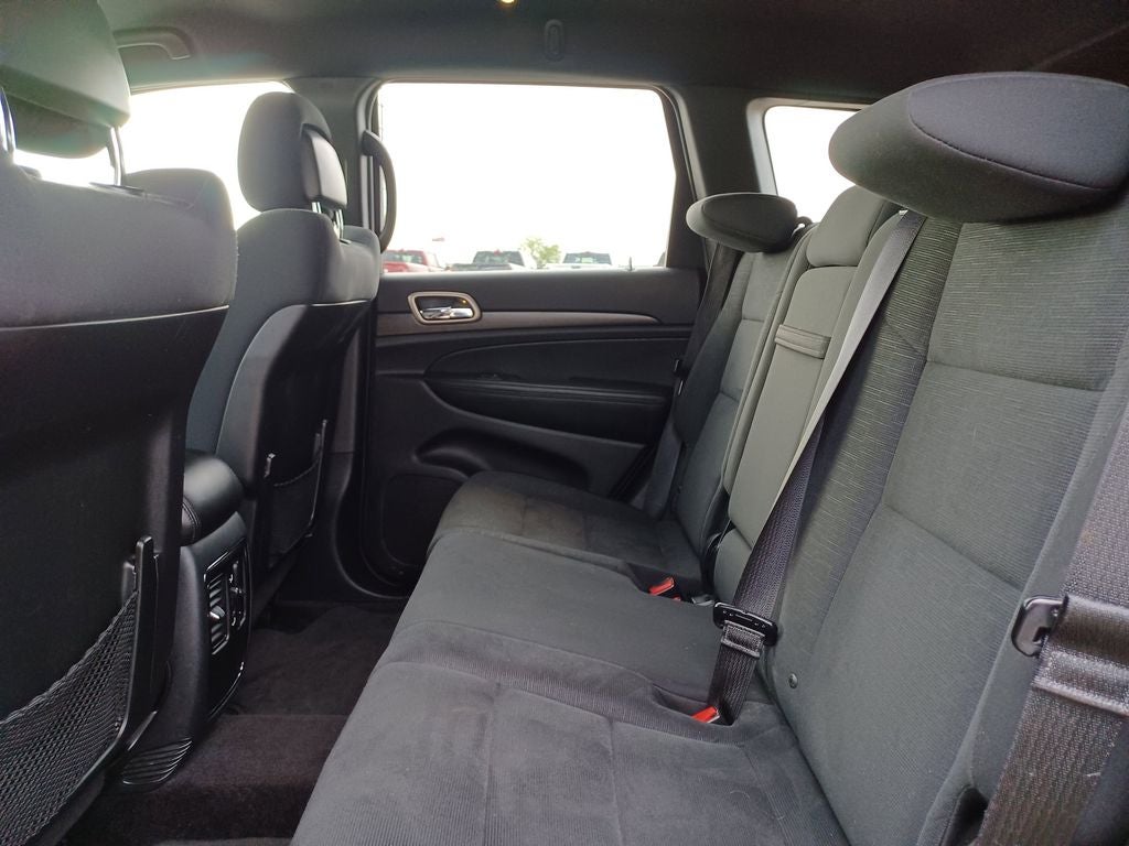 2017 Jeep Grand Cherokee Laredo 4x4