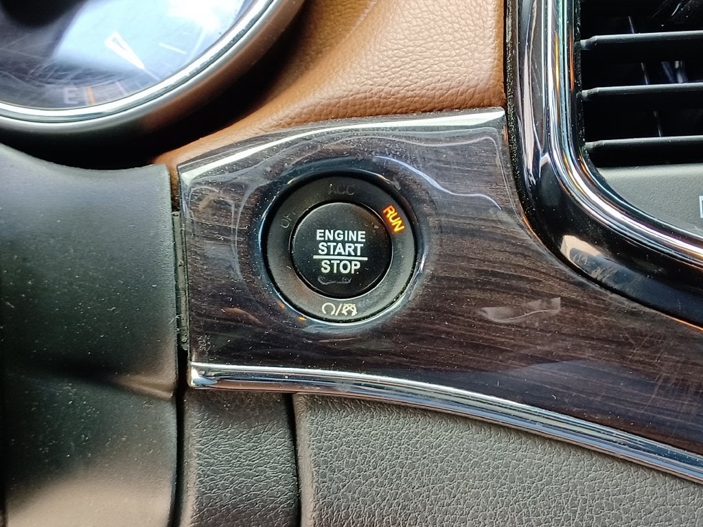 2020 Jeep Grand Cherokee Overland