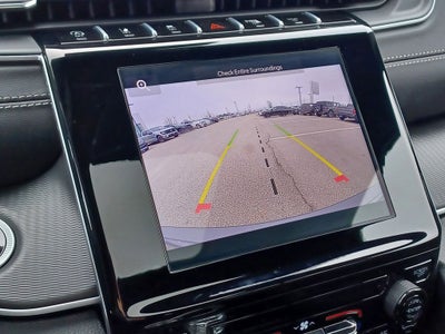 2025 Jeep Grand Cherokee Laredo X 4x4