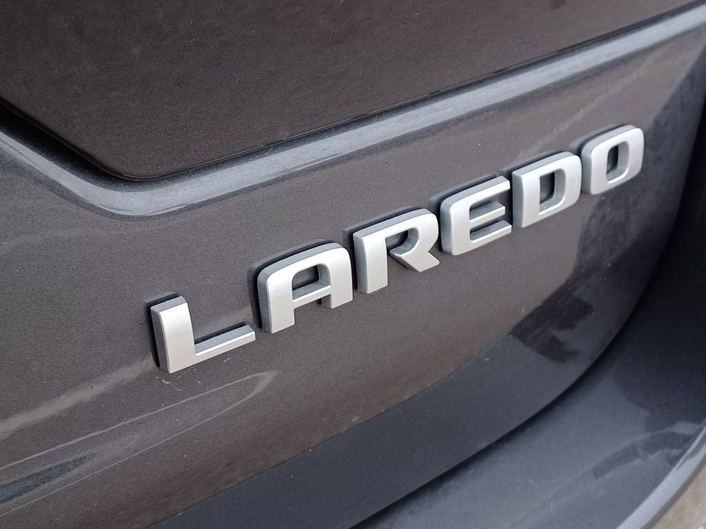 2025 Jeep Grand Cherokee Laredo X 4x4