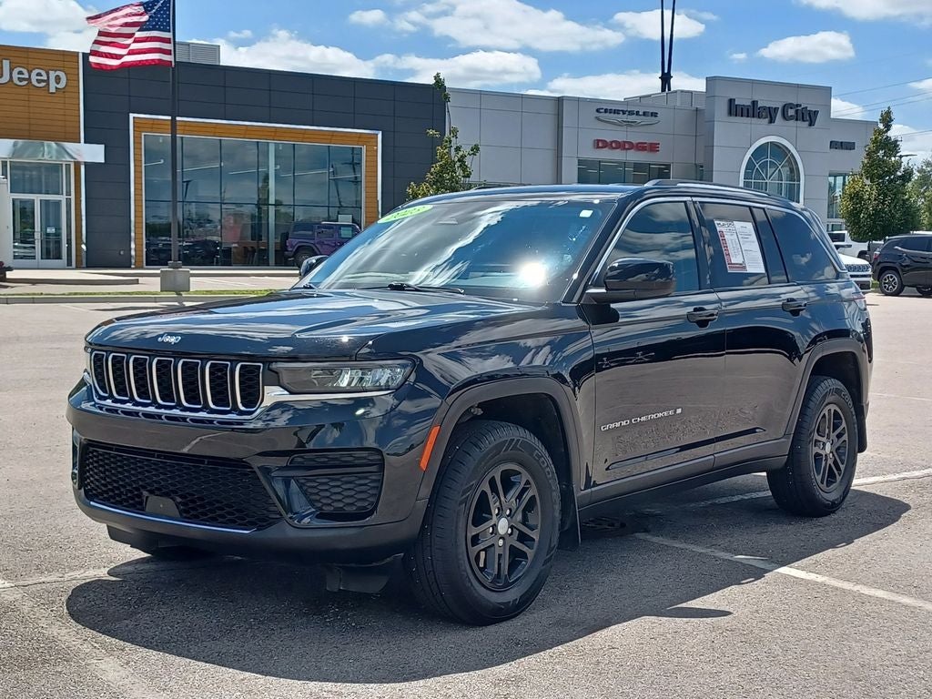 2023 Jeep Grand Cherokee Laredo 4x4