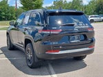 2023 Jeep Grand Cherokee Laredo 4x4