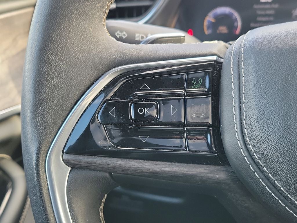 2023 Jeep Grand Cherokee Overland