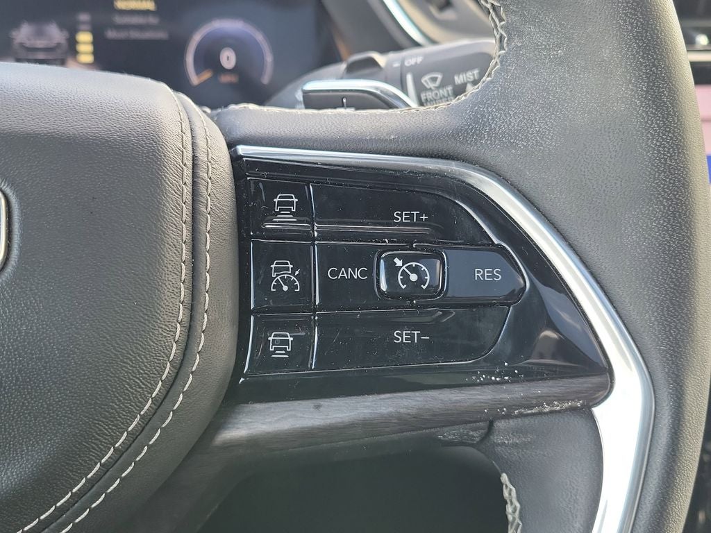 2023 Jeep Grand Cherokee Overland