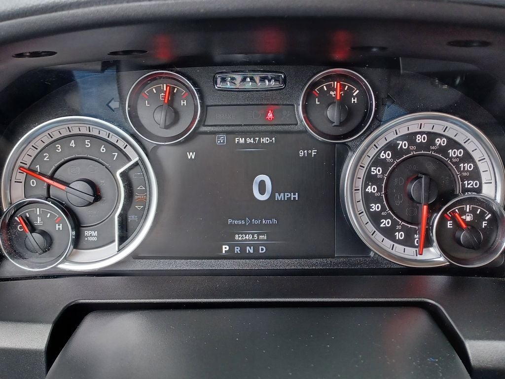 2018 RAM 1500 Big Horn Quad Cab 4x4 6'4' Box