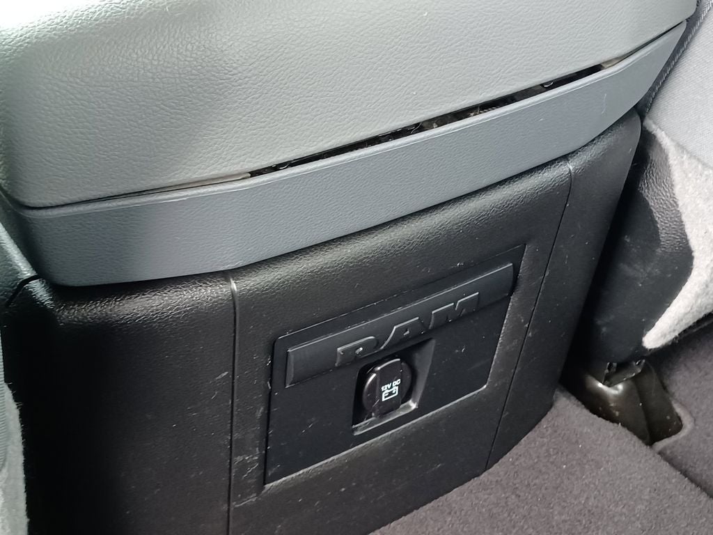 2018 RAM 1500 Big Horn Quad Cab 4x4 6'4' Box