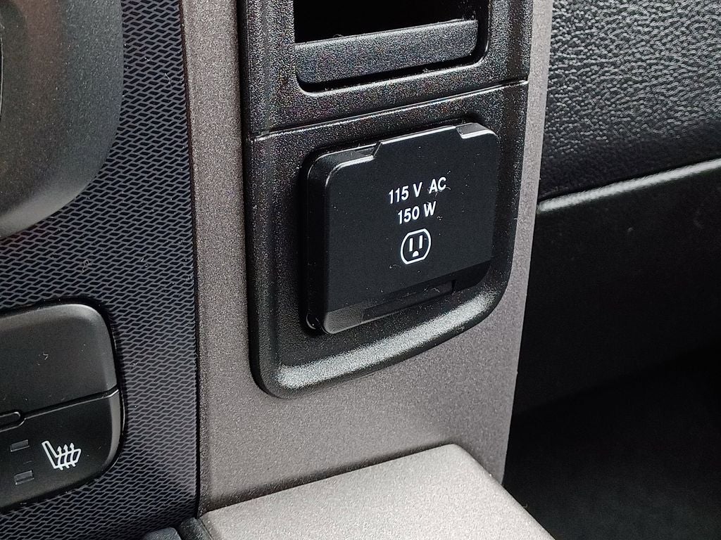 2017 RAM 1500 Rebel Crew Cab 4x4 5'7' Box