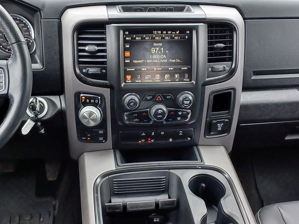 2017 RAM 1500 Rebel Crew Cab 4x4 5'7' Box