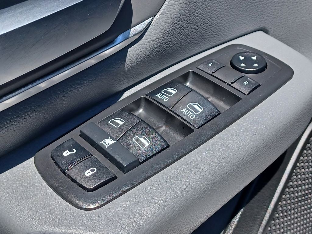 2019 RAM 1500 Big Horn/Lone Star Crew Cab 4x4 5'7' Box