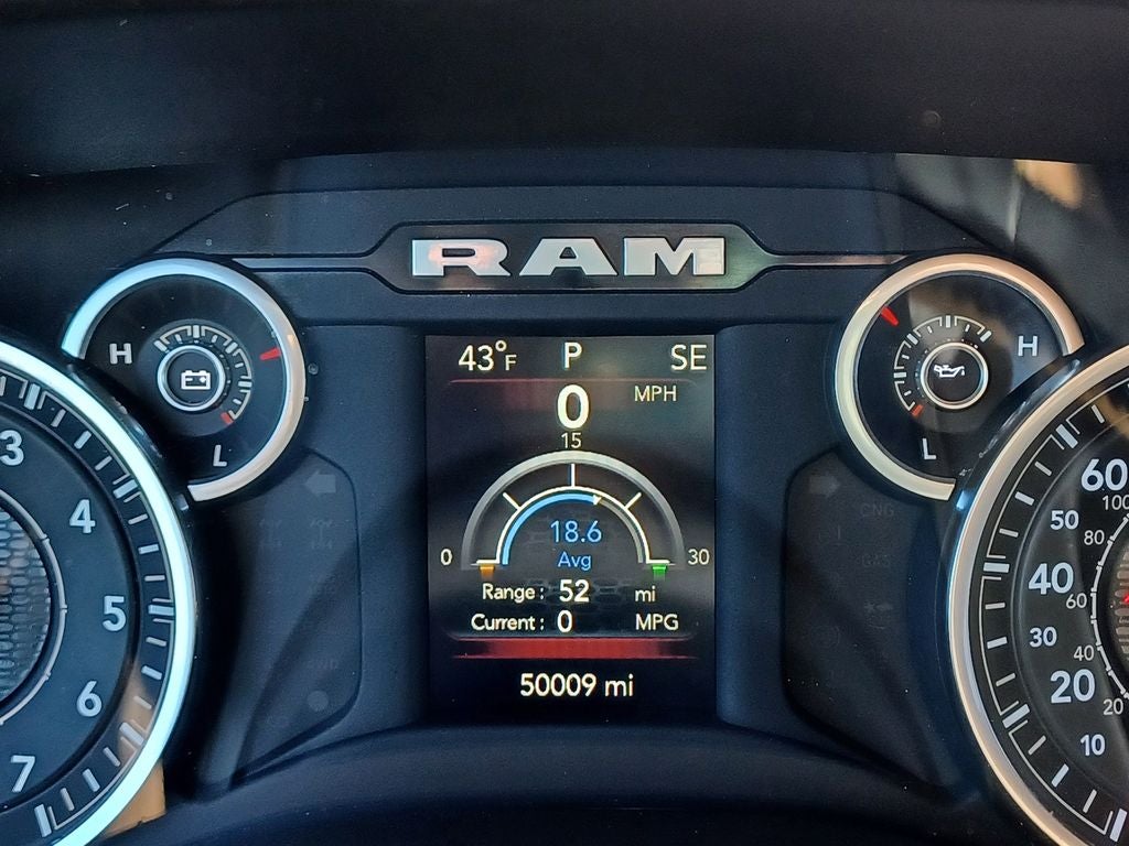 2023 RAM 1500 Big Horn Crew Cab 4x4 5'7' Box