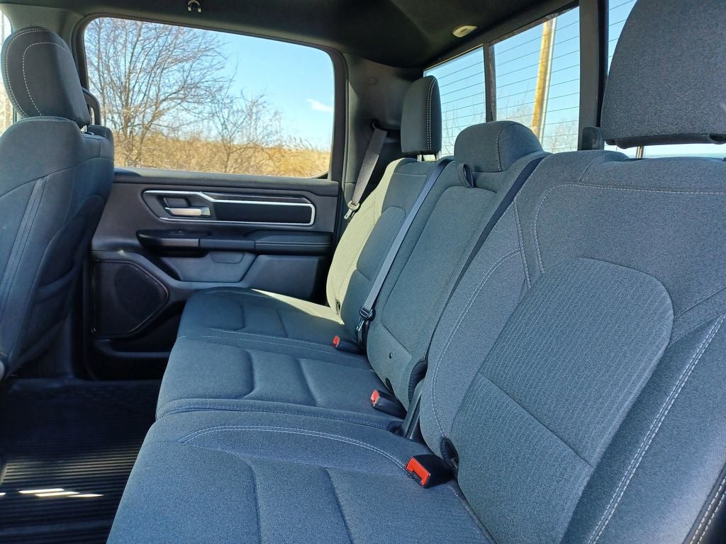 2023 RAM 1500 Big Horn Crew Cab 4x4 5'7' Box