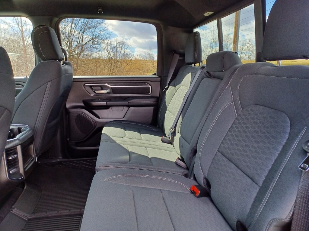 2025 RAM 1500 Big Horn Crew Cab 4x4 5'7' Box