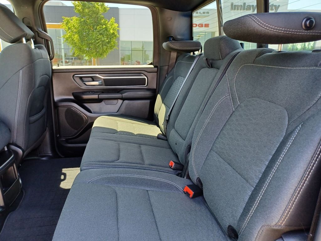 2025 RAM 1500 Big Horn Crew Cab 4x4 5'7' Box