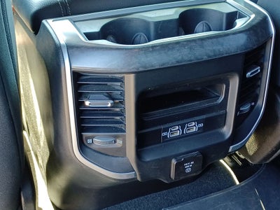 2022 RAM 1500 Big Horn Crew Cab 4x4 6'4' Box