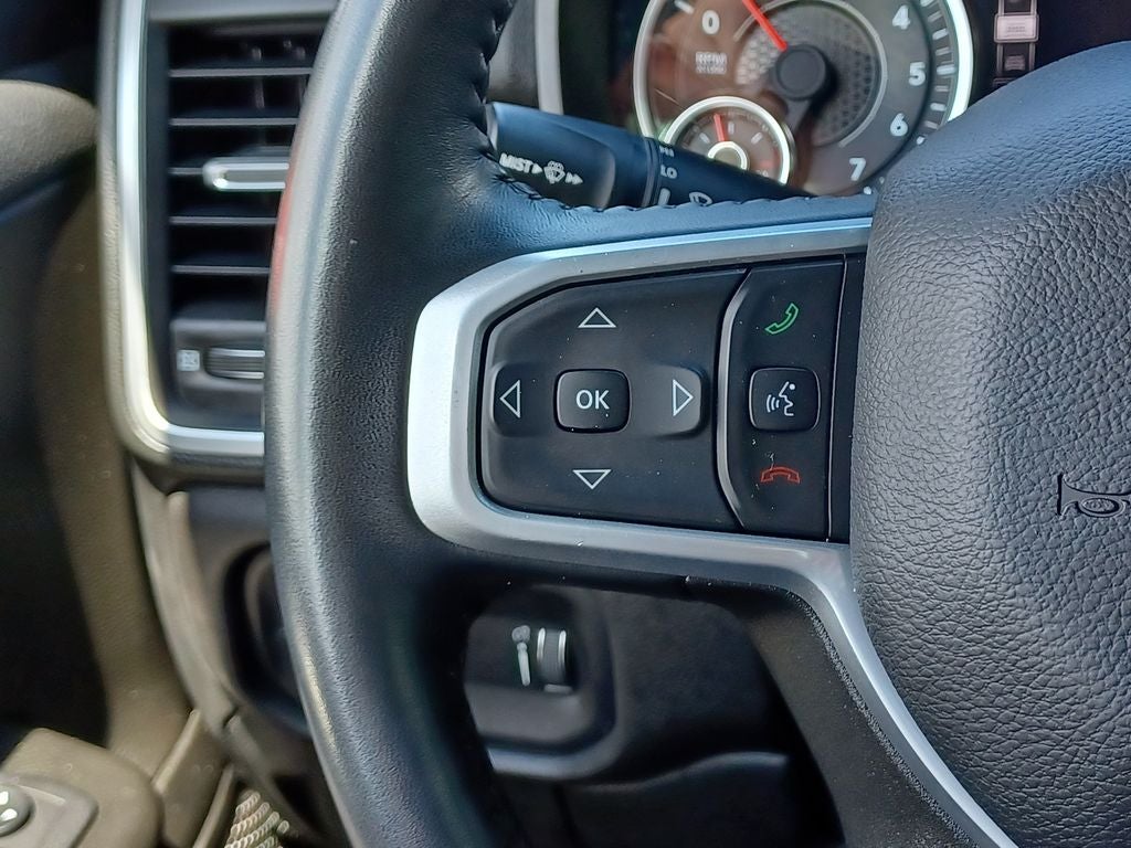 2023 RAM 1500 Big Horn Crew Cab 4x4 5'7' Box