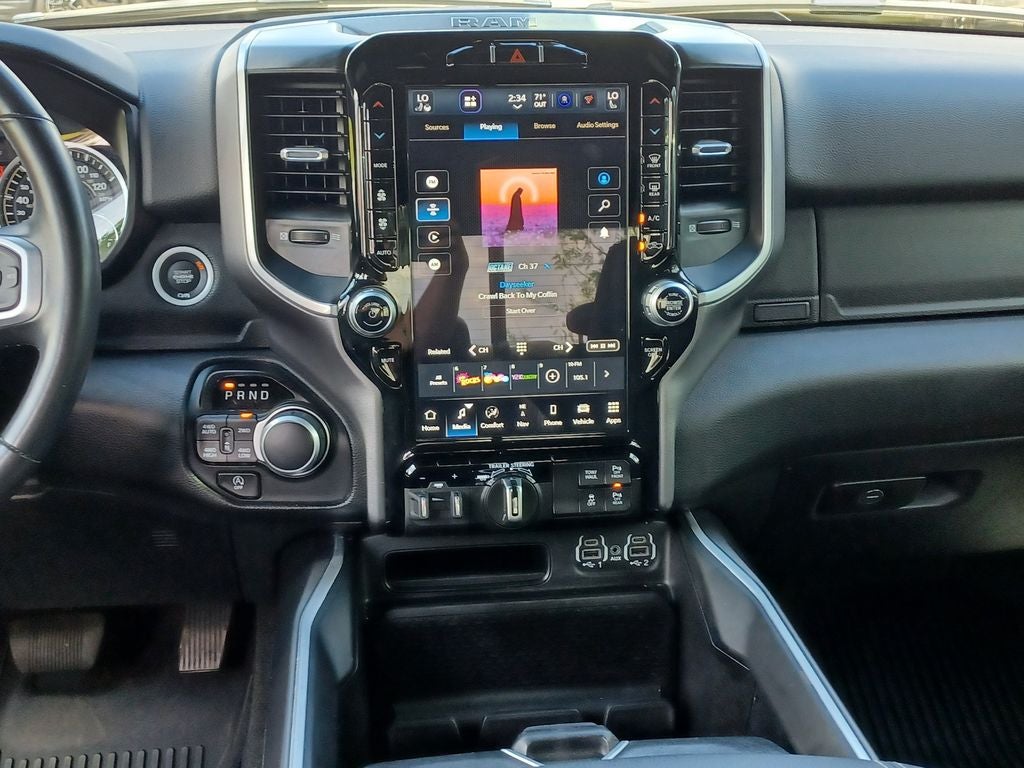 2023 RAM 1500 Big Horn Crew Cab 4x4 5'7' Box