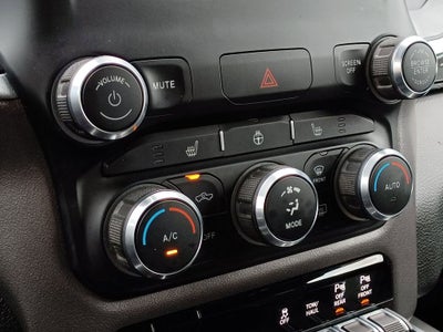 2021 RAM 1500 Big Horn Crew Cab 4x4 5'7' Box