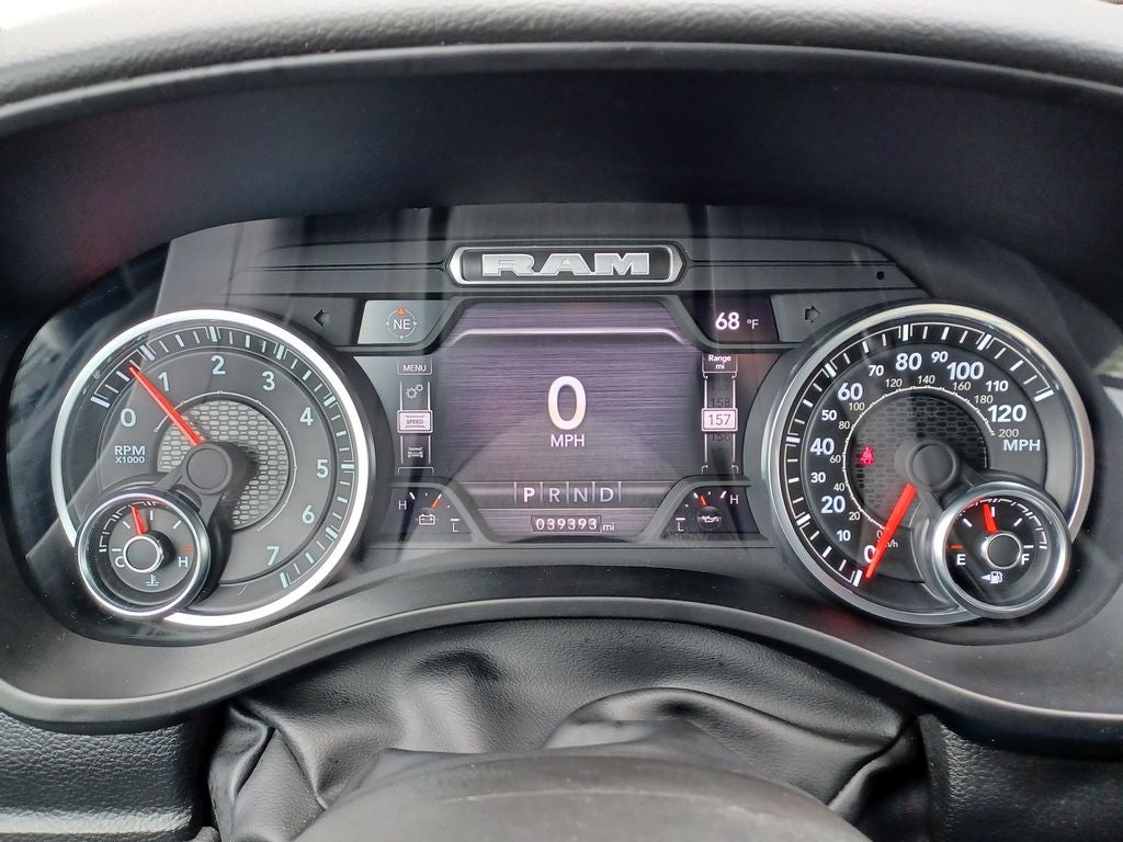 2023 RAM 1500 Big Horn Crew Cab 4x4 5'7' Box