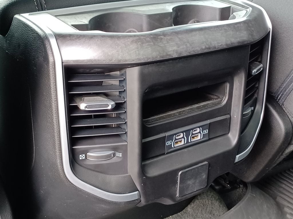 2023 RAM 1500 Big Horn Crew Cab 4x4 5'7' Box