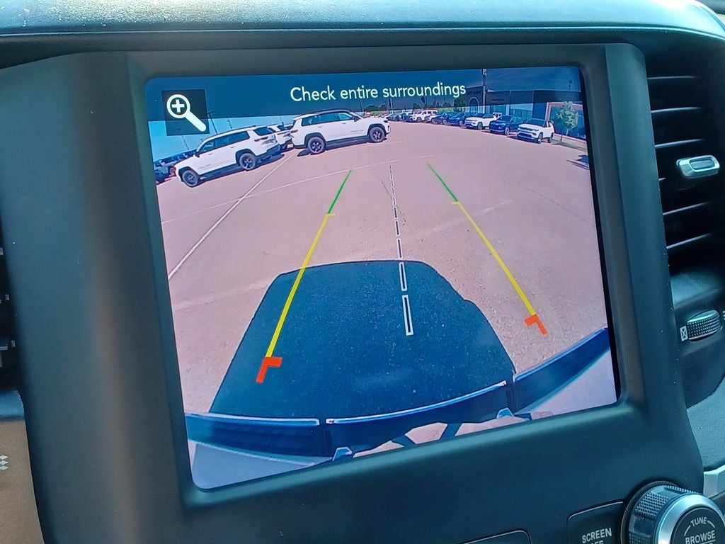2021 RAM 1500 Big Horn Crew Cab 4x4 5'7' Box