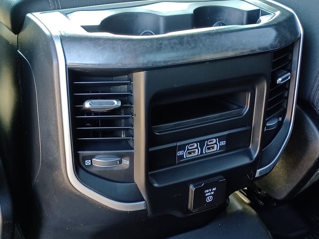 2021 RAM 1500 Big Horn Crew Cab 4x4 5'7' Box