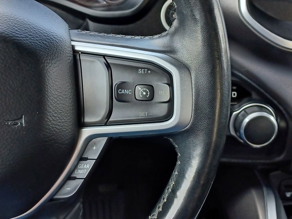 2019 RAM 1500 Big Horn/Lone Star Crew Cab 4x4 5'7' Box