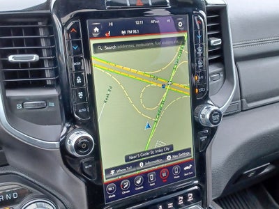 2021 RAM 1500 Laramie Crew Cab 4x4 5'7' Box