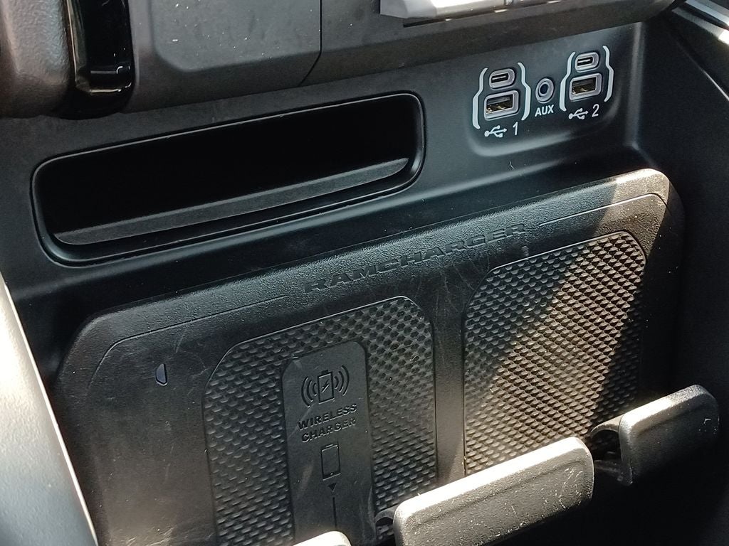 2023 RAM 1500 Laramie Crew Cab 4x4 5'7' Box