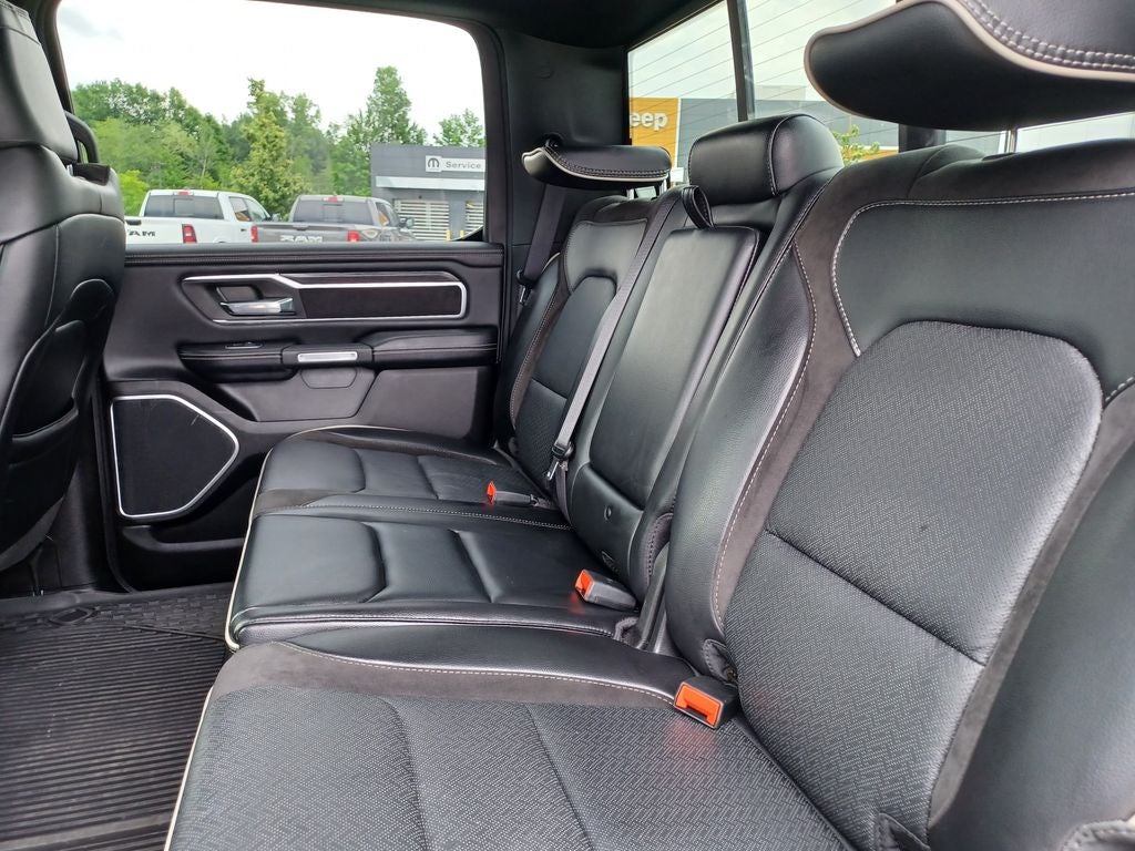 2023 RAM 1500 Laramie Crew Cab 4x4 5'7' Box