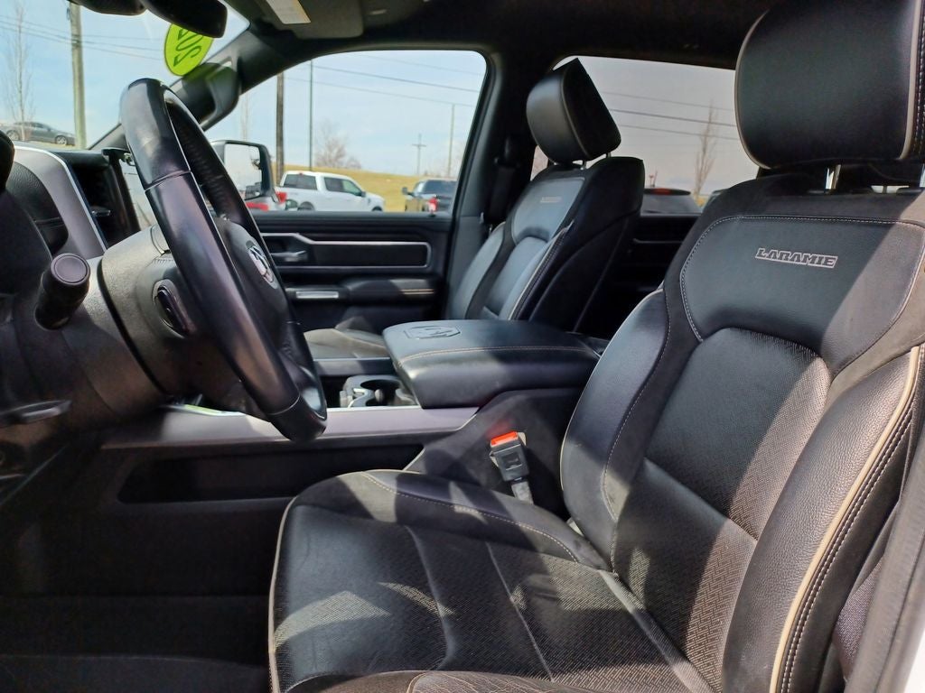 2023 RAM 1500 Laramie Crew Cab 4x4 5'7' Box