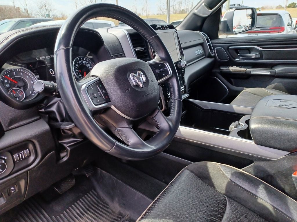 2023 RAM 1500 Laramie Crew Cab 4x4 5'7' Box