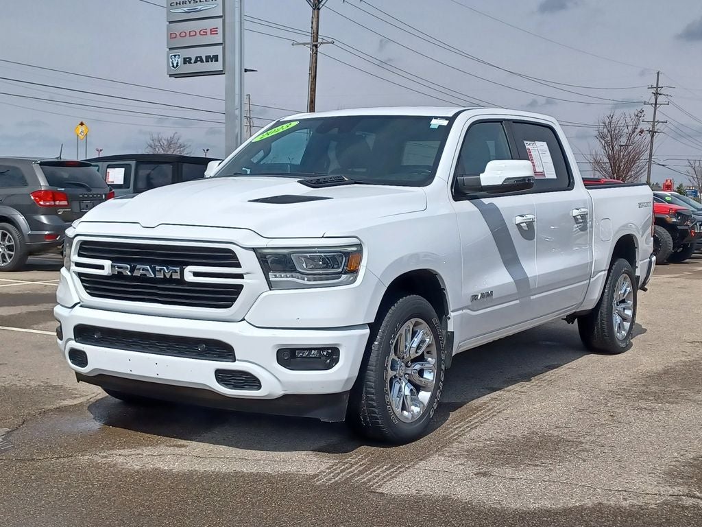 2023 RAM 1500 Laramie Crew Cab 4x4 5'7' Box