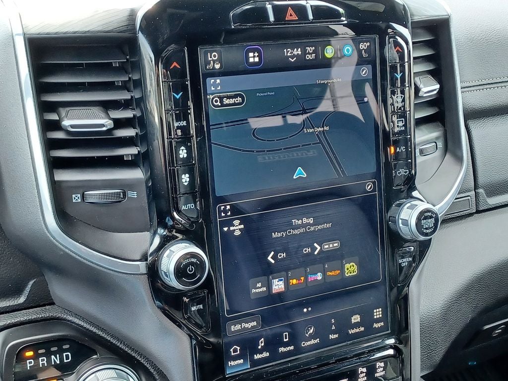 2023 RAM 1500 Laramie Crew Cab 4x4 5'7' Box