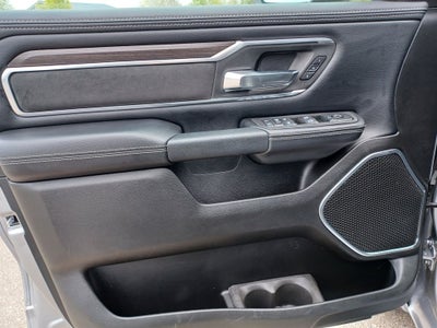 2026 RAM 1500 Laramie Crew Cab 4x4 5'7' Box