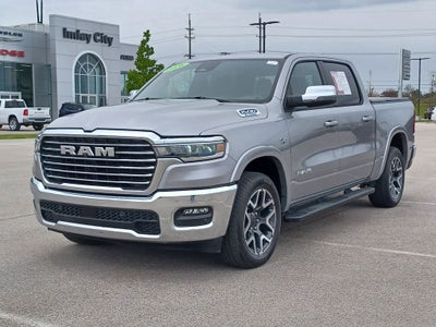 2026 RAM 1500 Laramie Crew Cab 4x4 5'7' Box