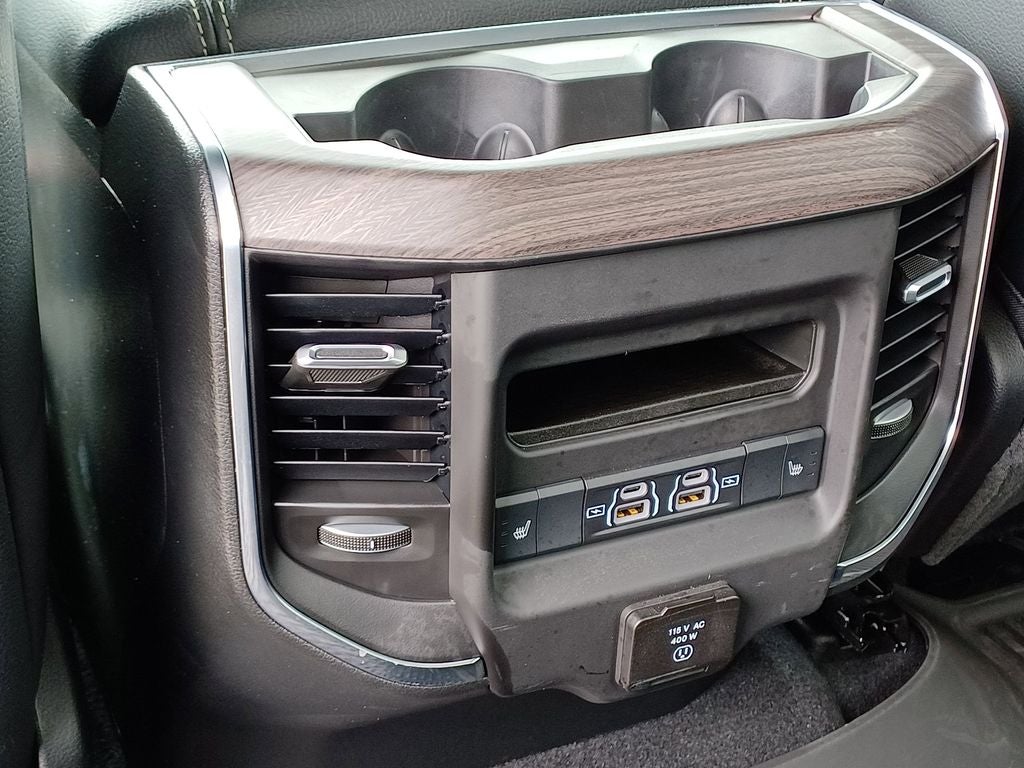 2026 RAM 1500 Laramie Crew Cab 4x4 5'7' Box