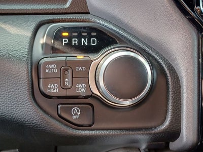2024 RAM 1500 Big Horn Crew Cab 4x4 6'4' Box